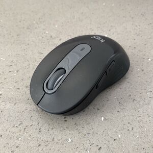Logitech Signature M650 Mouse with Silent Clicks Tested Working - Graphite